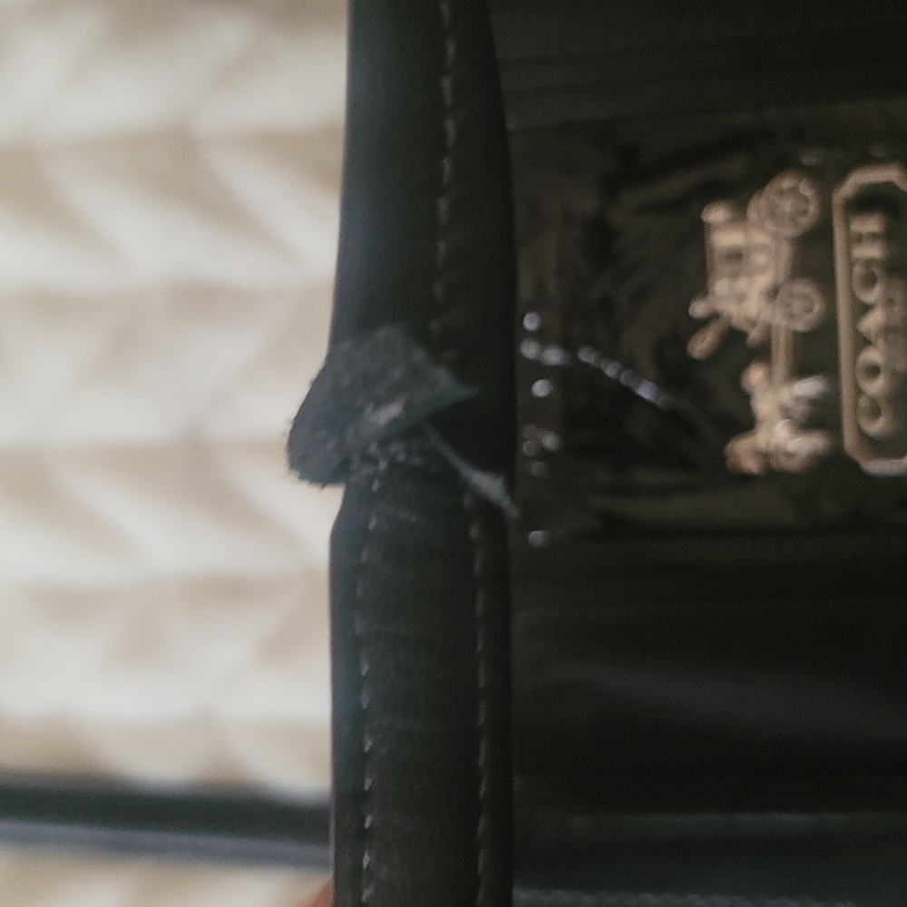 Coach purse - Picture 3 of 10